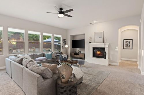 2017 Medici Way, Folsom CA  95762-4154 exterior
