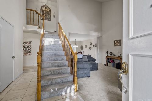 2720 Golf Meadows Ct, Simi Valley, CA 93063-2472