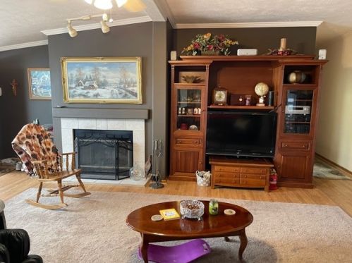 209 Hibiscus Cir, Matteson IL  60443-2888 exterior