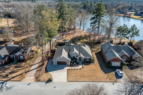 1121 Rivershyre Dr, Evans GA  30809-5215 exterior