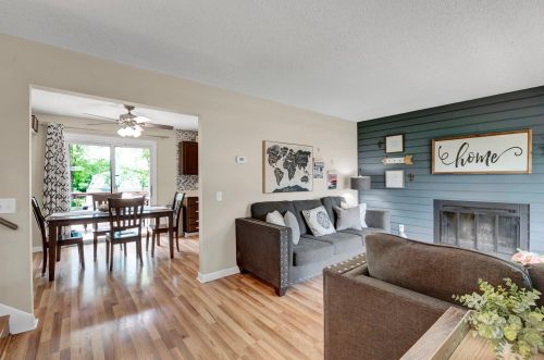 15391 Drexel Way, Saint Paul MN  55124-6834 exterior