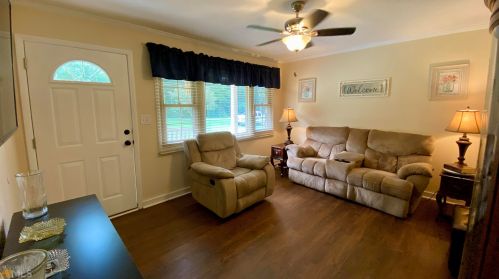 100 Concord Rd, Smyrna GA  30082-4500 exterior