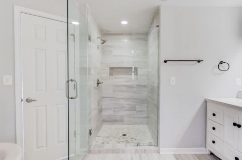 2192 Dering Cir, Atlanta GA  30345-1616 exterior