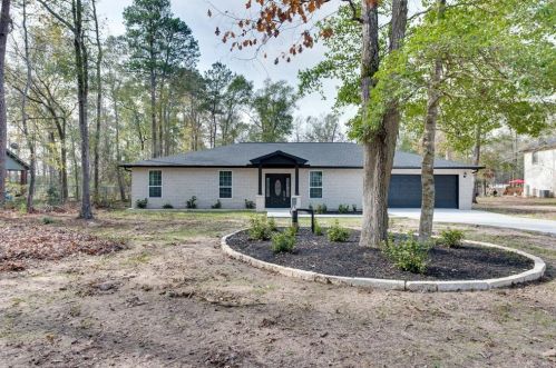 10622 Rustling Oaks Dr, Conroe TX  77303-5814 exterior