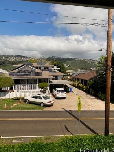 3933 Harding Ave, Honolulu HI  96816-4132 exterior