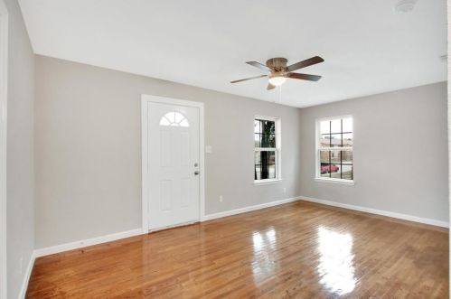 1609 Andrew Ave, Fort Worth TX  76105-2904 exterior