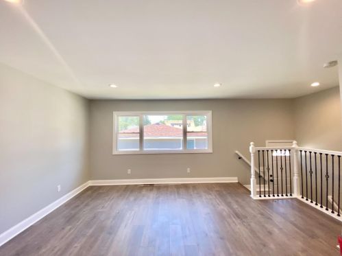 225 Broadmoor Ave, Hammond IN  46321-1148 exterior