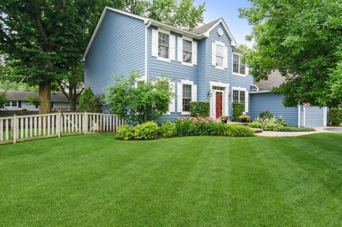 1508 Buckingham Glen Cir, Glenview, IL 60026-1554