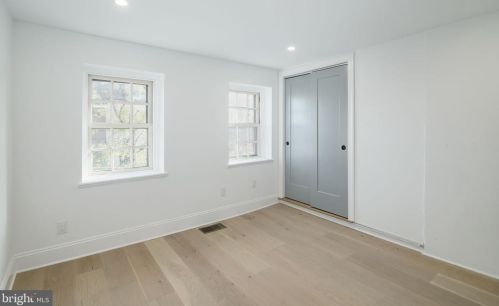 758 Front St, Philadelphia PA 19147-3523 exterior