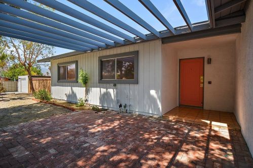2793 Chuperosa Rd, Palm Springs, CA 92262-2535