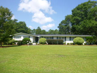 1436 Kennedy Rd, Tifton, GA 31794-4154
