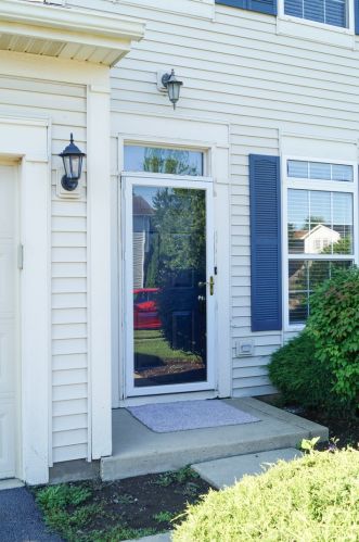 7231 Manchester Dr, Plainfield, IL 60586-6864