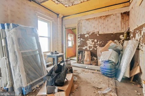 1665 56th St, Philadelphia PA  19143-5305 exterior