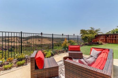 3488 Rich Field Dr, Carlsbad, CA 92010-5544