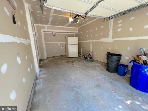 11507 Pittsford Glen Way, Silver Spring MD 20904-4203 exterior