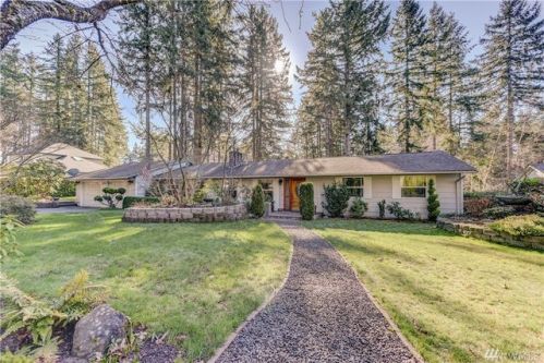431 Mountain View Dr, Allyn, WA 98524-8707