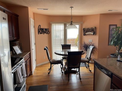 768 Willow Dr, Denver CO  80603-7727 exterior