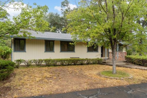 5740 Gold Leaf Ln, Swansboro Country, CA 95667-9712