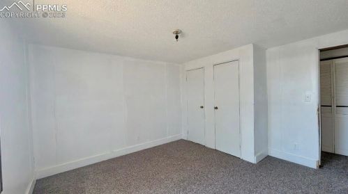 166 Homer Dr, Pueblo, CO 81007-3053