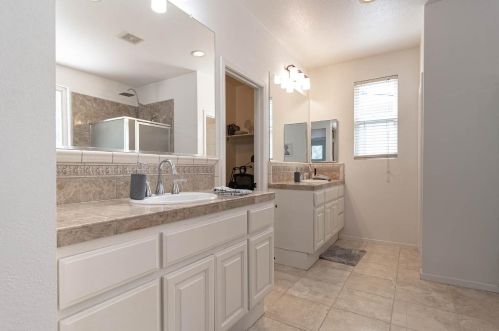 1483 Estrella Way, Turlock CA  95382-8633 exterior