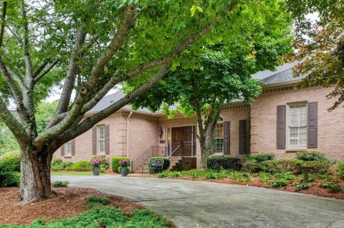 996 Bridgewater Walk, Lithonia, GA 30078-2049