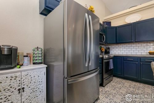 338 Graham Ln, Loveland CO exterior