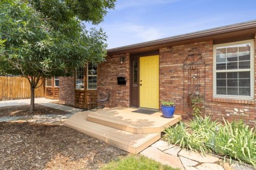 326 9th St, Salida, CO 81201-1954