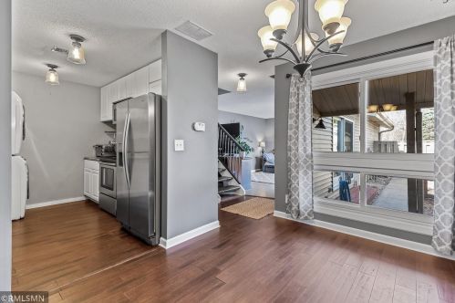 1056 Carmel Ct, Saint Paul MN  55126-5877 exterior