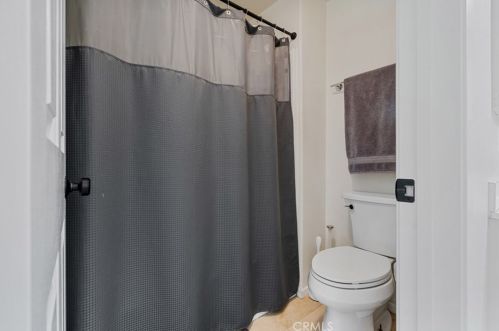 1091 Positano Ave, Anaheim CA  92808-1542 exterior