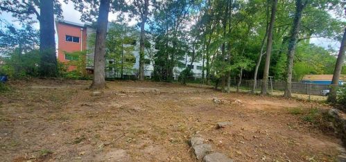 945 Deckner Ave, Atlanta GA  30310-4126 exterior