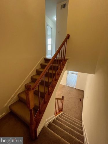 7 Dawn Vw Ct, Silver Spring MD 20904-1252 exterior