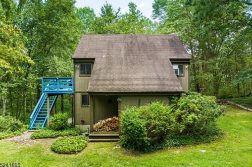1 Fir Rd, Columbia, NJ 07832-2719