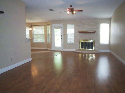 7506 Callbram Ln, Austin TX  78736-3107 exterior