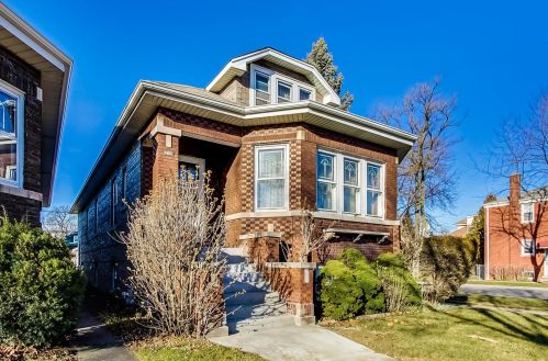 2702 East Ave, Forest View, IL 60402-2752