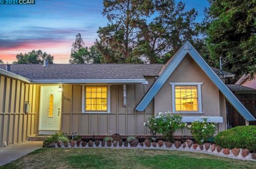 2135 Bryce Dr, Pacheco, CA 94553-4901