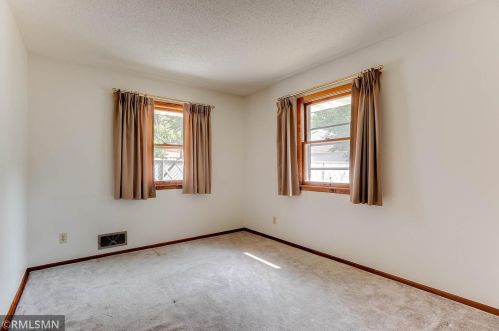 1260 Clarence St, Saint Paul MN  55106-2062 exterior