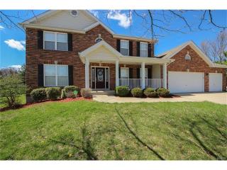 1067 Cromwell Ln, Belleville, IL 62221-8400