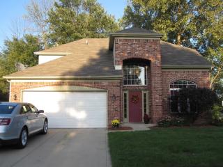 682 Beaverbrook Dr, Carmel IN  46032-4597 exterior