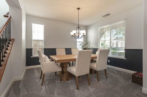 364 Applegate Dr, Valley Home CA  95361-8285 exterior