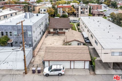 129 Cedar St, Glendale CA  91205-1207 exterior
