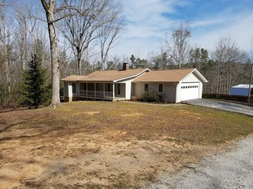 105 John Holloway Rd, Dahlonega, GA 30533-3713
