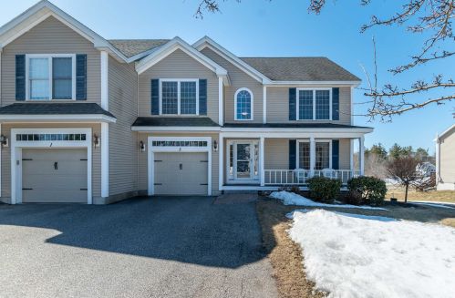 3 Pineo Farms Rd, Seabrook, NH 03874-4197