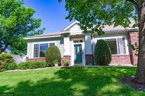 2019 Stahlke Way, Chaska, MN 55318-3239