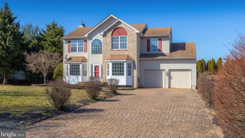 175 Aleksander Ln, Mount Royal, NJ 08061-1067