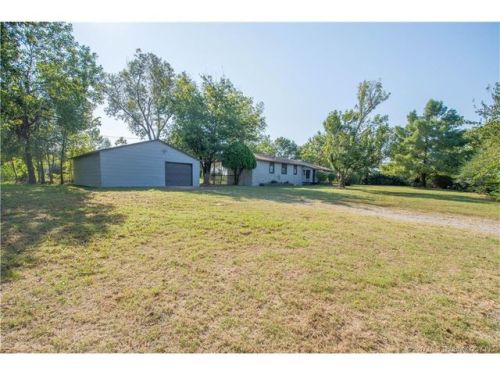 91 91st East Ave, Collinsville, OK 74021