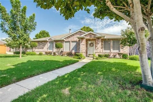 158 Hampshire Ln, Rockwall, TX 75032-6595