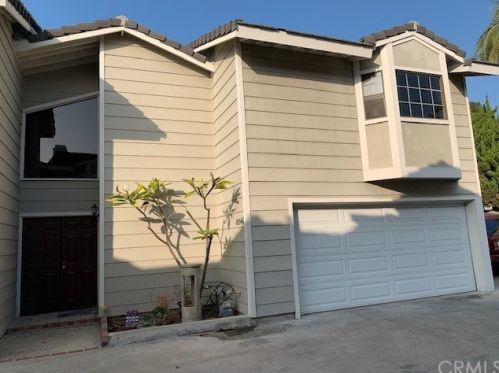 10546 Knott Ave, Stanton, CA 90680-1943
