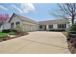 115 Raven Dr, Aurora, IL 60506-4263