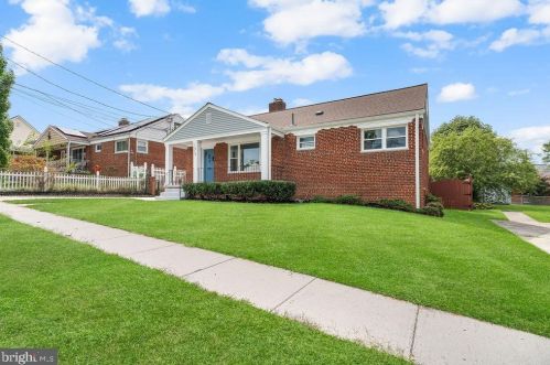 1615 Parham Rd, Silver Spring MD  20903-2258 exterior