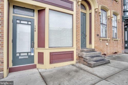 158 Hanover St, Carlisle PA  17013-3440 exterior